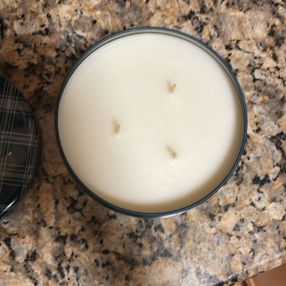 Candle - Picture 3 of 3